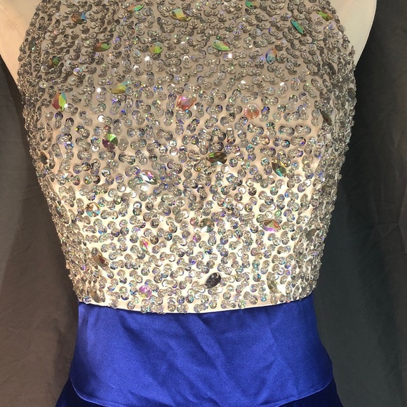 Elegant Blue and Silver Women's Formal Dress - Picture 2 of 16